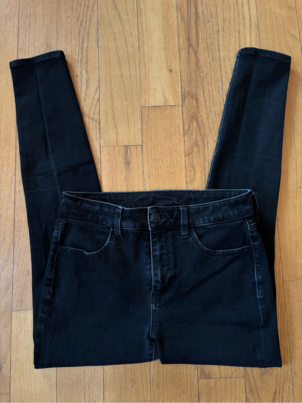 American Eagle Outfitters Women’s Black Skinny Jeans - Picture 2 of 8